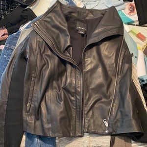 Gorgeous genuine leather jacket